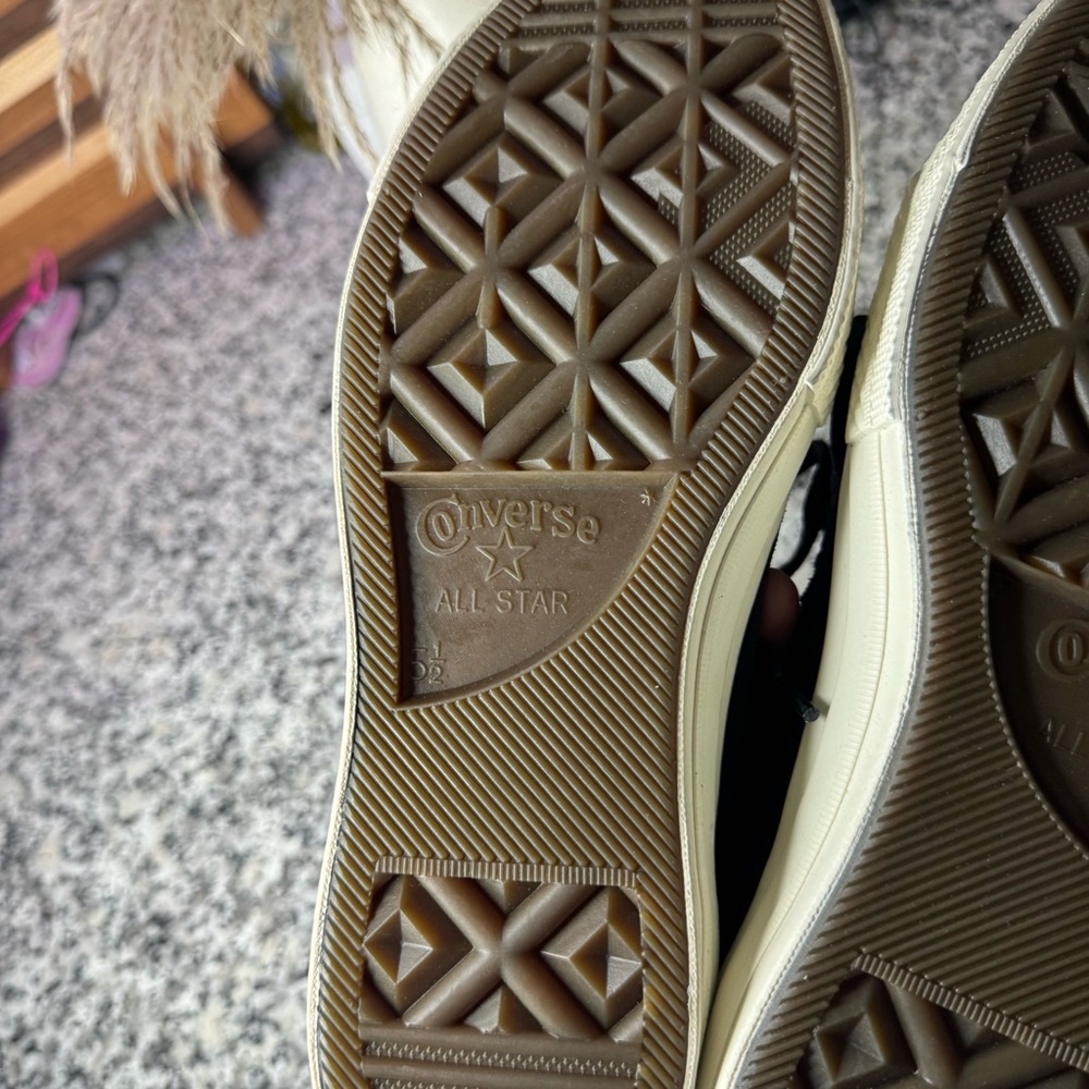 Converse NWT One Star Suede Low-Top Sneakers Unisex - Picture 11 of 13